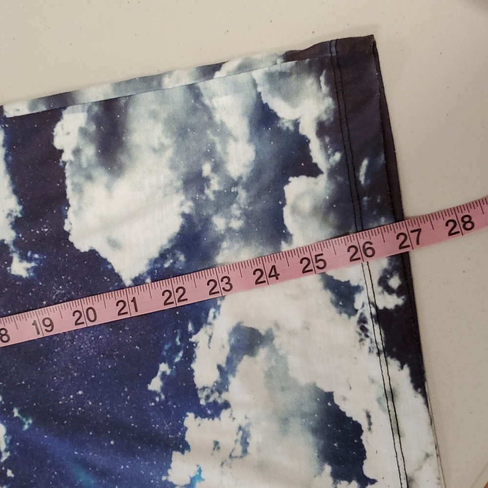 Onemonochrome by Tizaro UNISEX Night sky clouds stars Med. - Picture 4 of 6